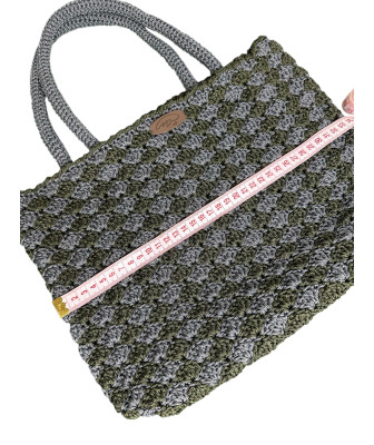 Sac Crocheté à la Main – Élégance Naturelle en Gris-Kaki