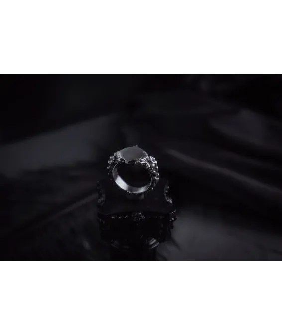 Bague en argent SHIELD – gravure personnalisée, bijou unique Bague SHIELD personnalisée en argent 925 – finition au choix | UGRANDH