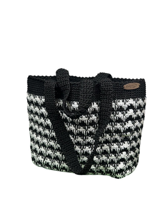 Sac au Crochet Fait Main Noir & Blanc – Intemporel & Chic Sac au Crochet Fait Main Noir & Blanc – Chic & Léger